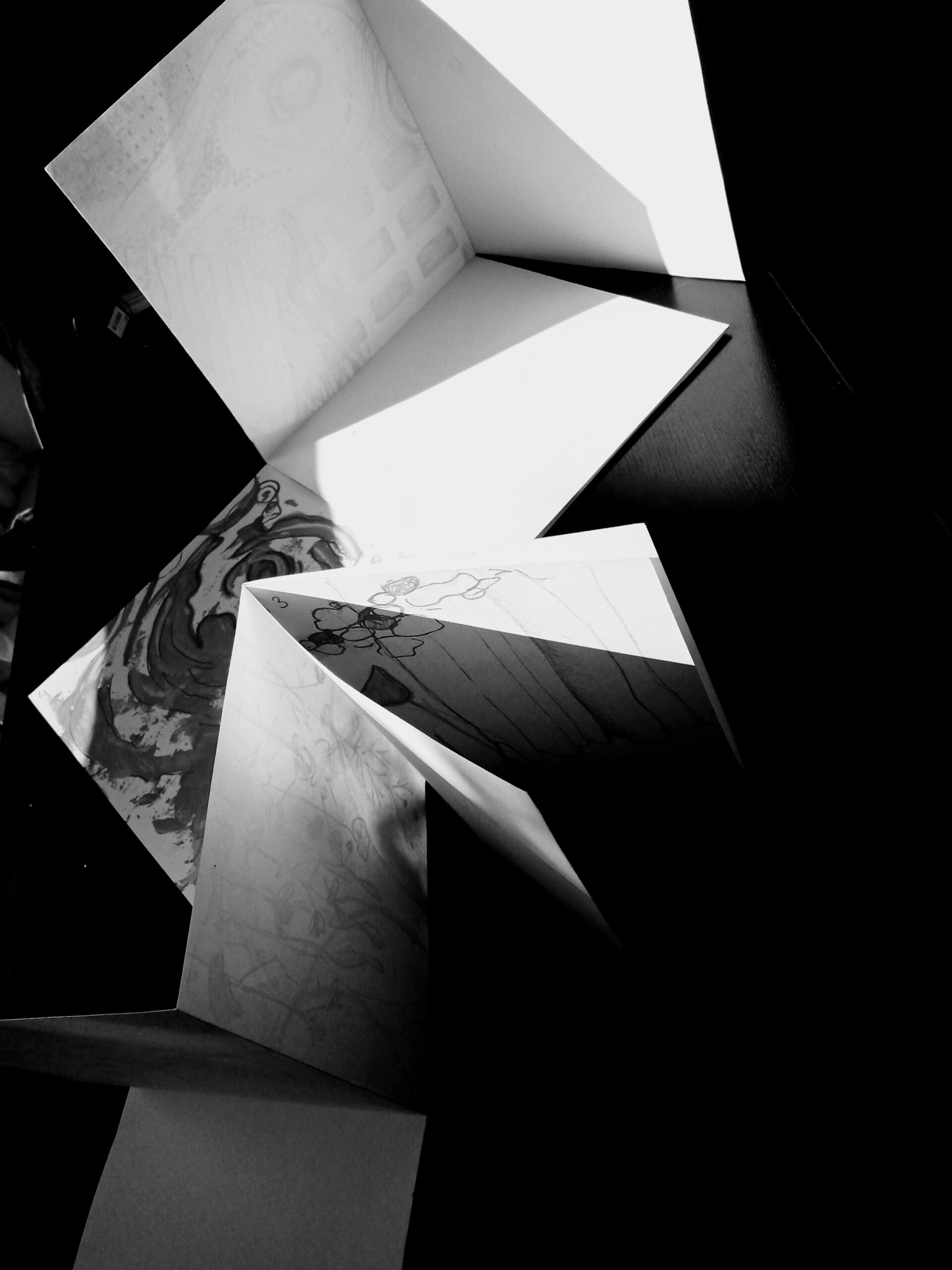 Read more about the article Zeichenset für Zuhause „Spuren des Sehens“